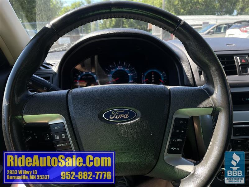 Ford Fusion  2012
