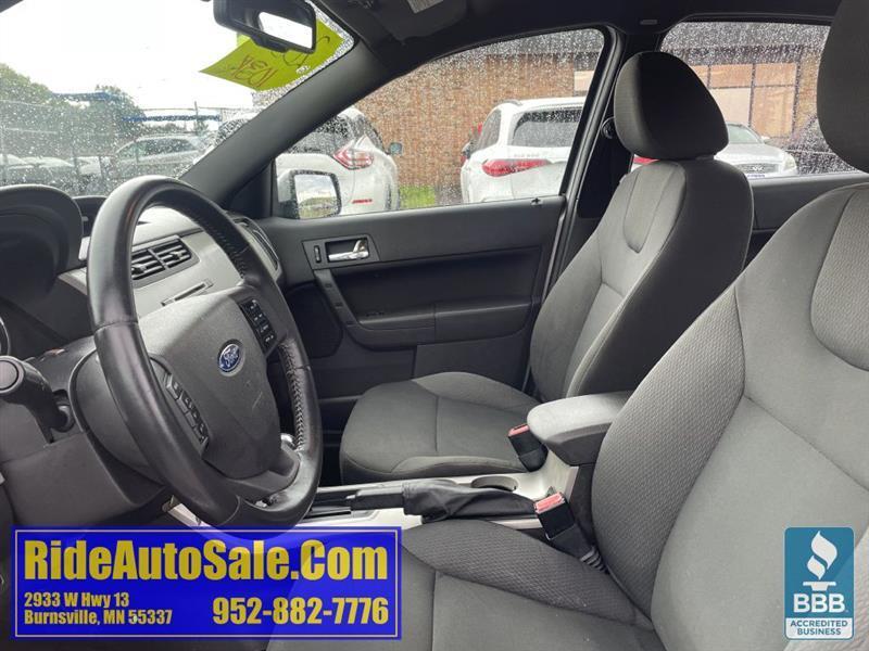 Ford Focus  2009