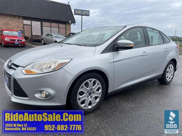 Silver 2012 Ford Focus SE Sedan Front-Wheel Drive Automatic