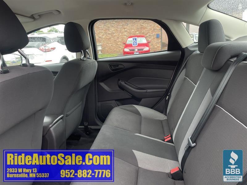 Ford Focus  2012