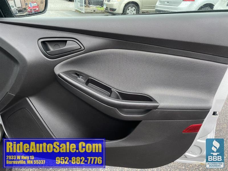 Ford Focus  2012