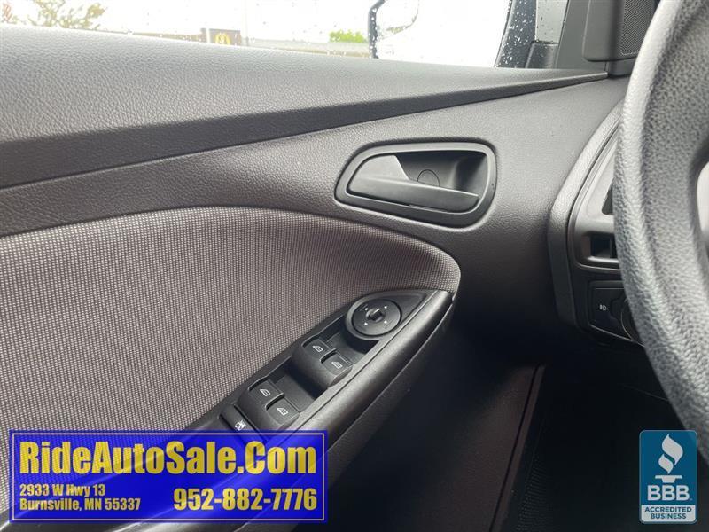 Ford Focus  2012