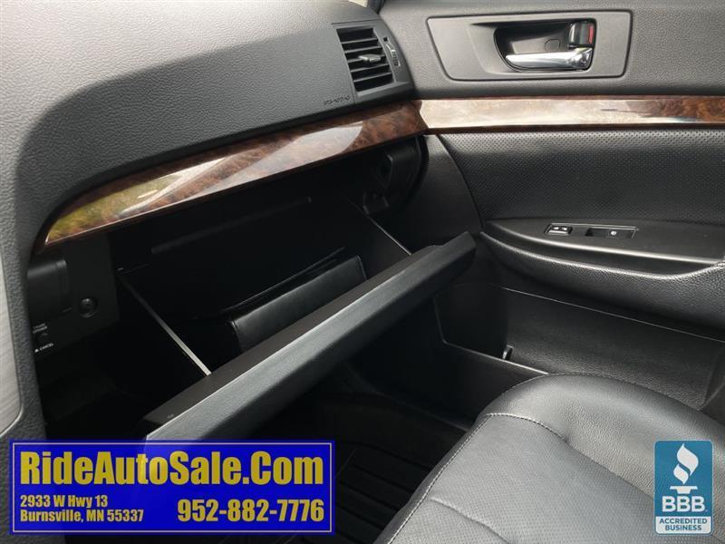 Subaru Legacy  2013