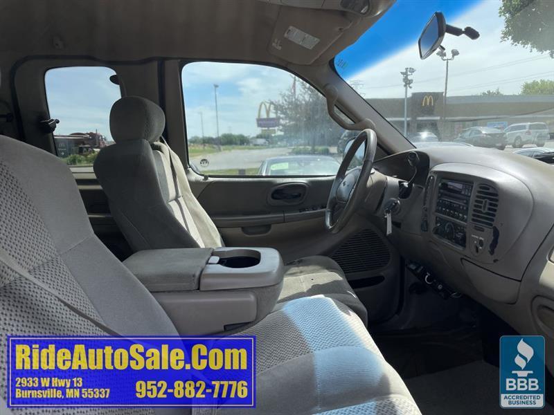 Ford F-150  2002