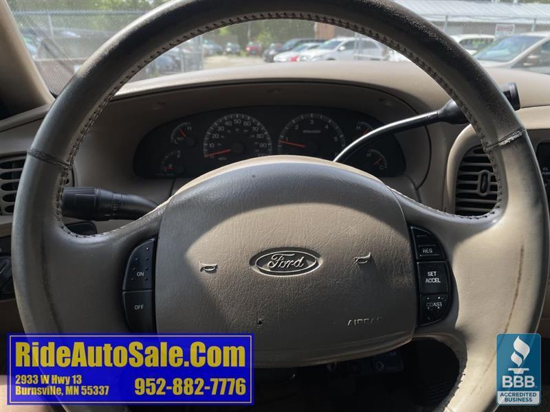 Ford F-150  2002