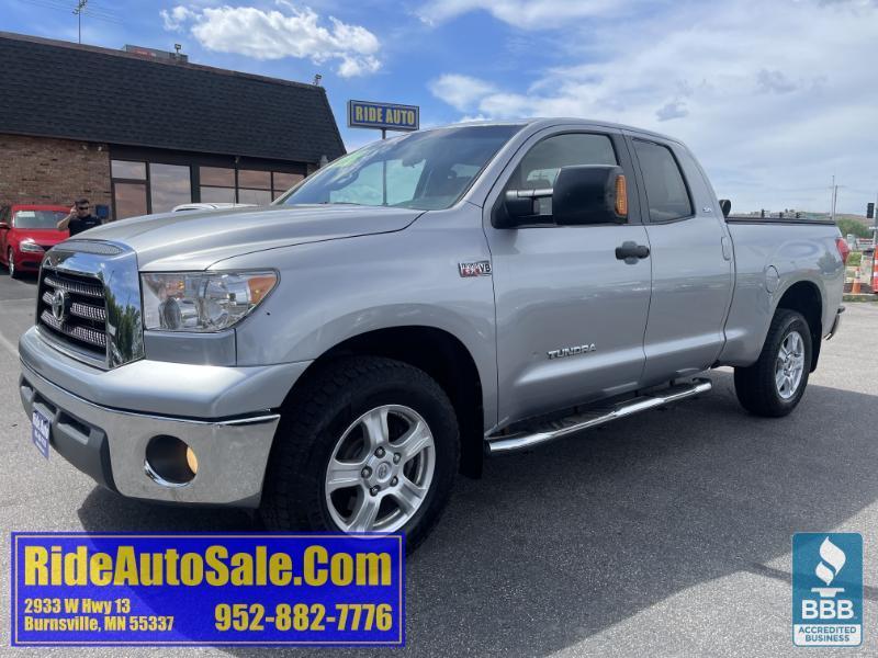 Toyota Tundra  2008