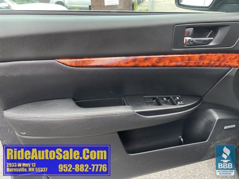 Subaru Outback  2012