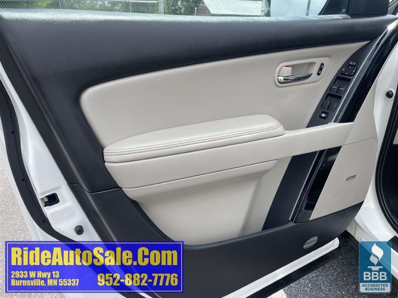 Mazda CX-9  2012