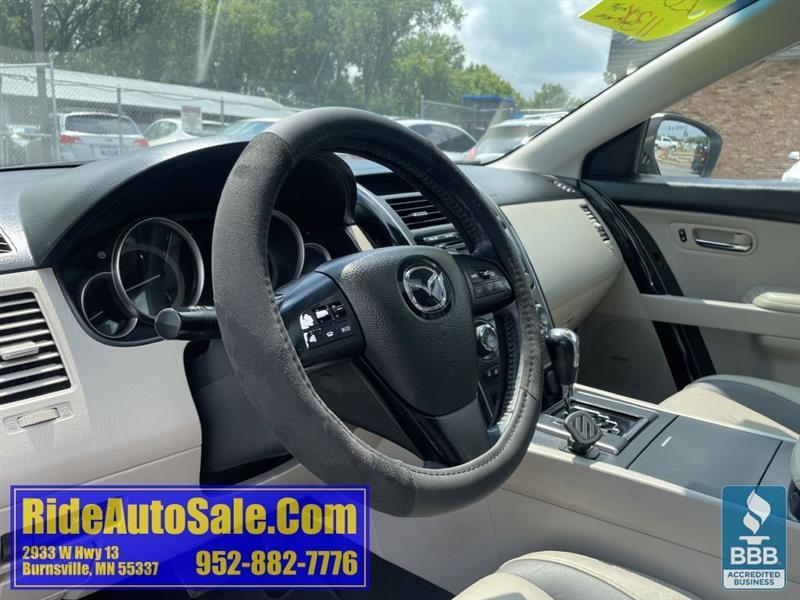 Mazda CX-9  2012