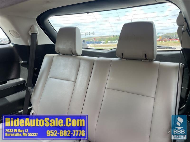 Mazda CX-9  2012