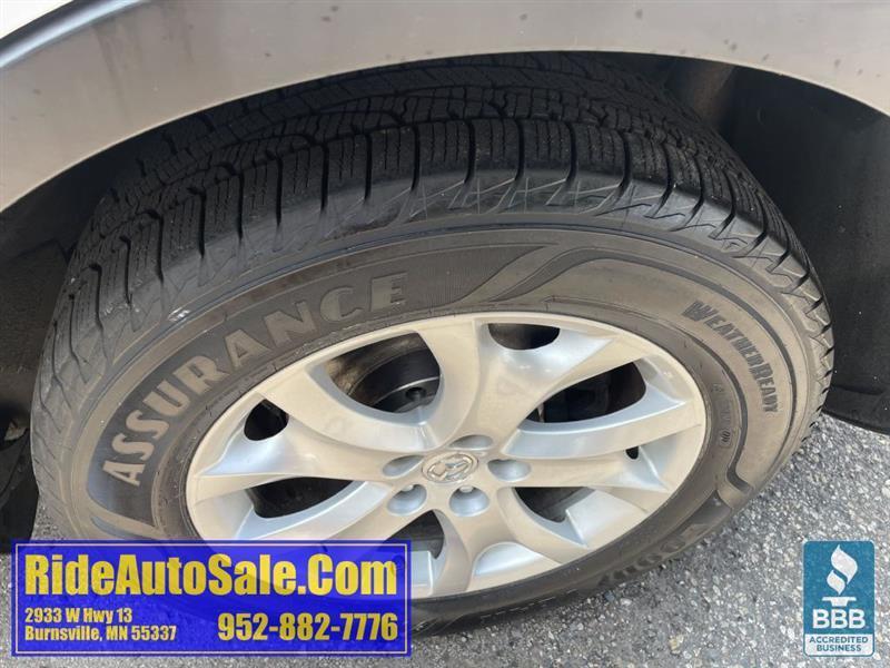 Mazda CX-9  2012