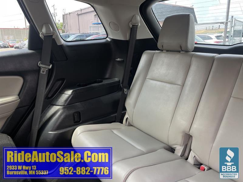 Mazda CX-9  2012