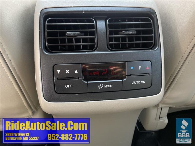 Mazda CX-9  2012