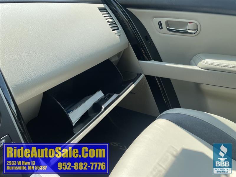 Mazda CX-9  2012