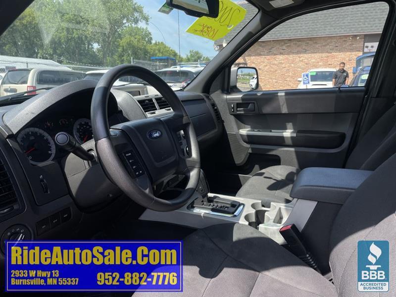 Ford Escape  2008