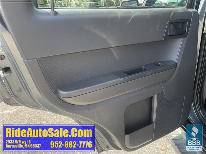 Ford Escape  2008