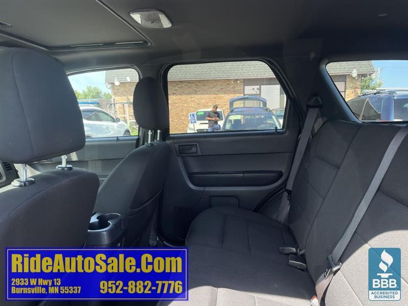 Ford Escape  2008