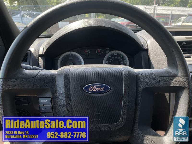 Ford Escape  2008