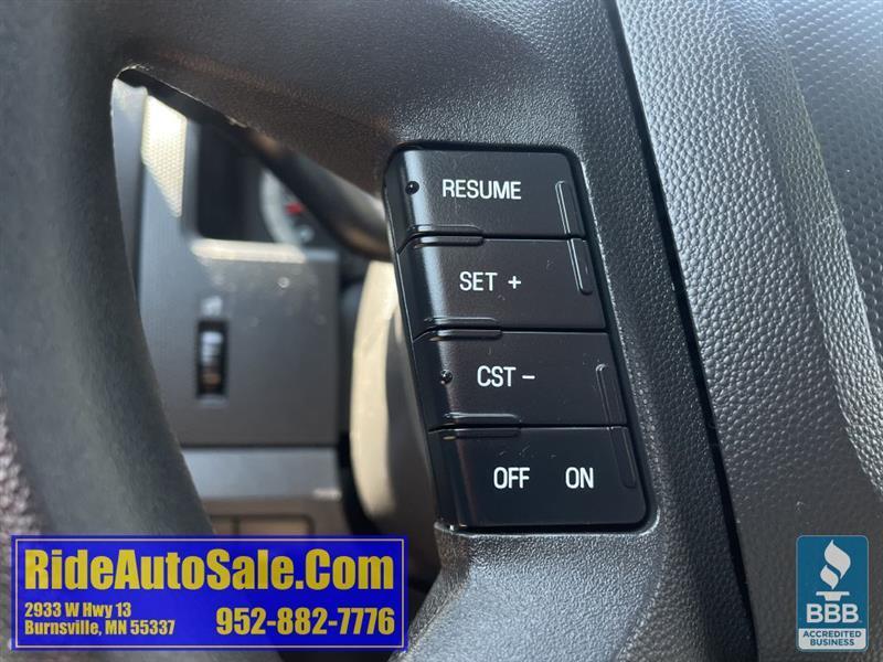 Ford Escape  2008