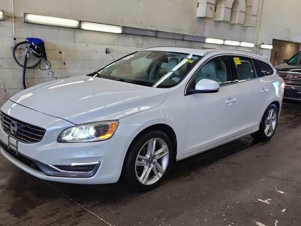 Volvo V60  2015