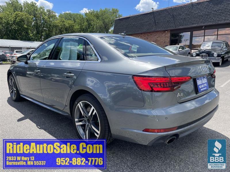 Audi A4  2017