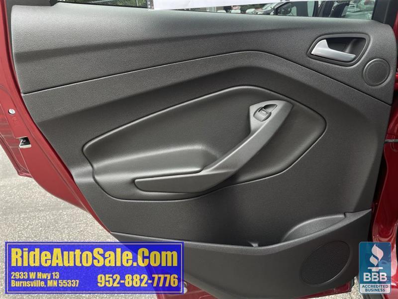 Ford Escape  2014