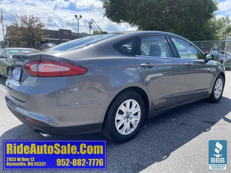 Ford Fusion  2013