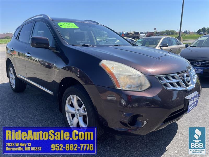 Nissan Rogue  2011