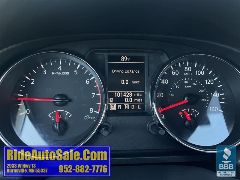 Nissan Rogue  2011