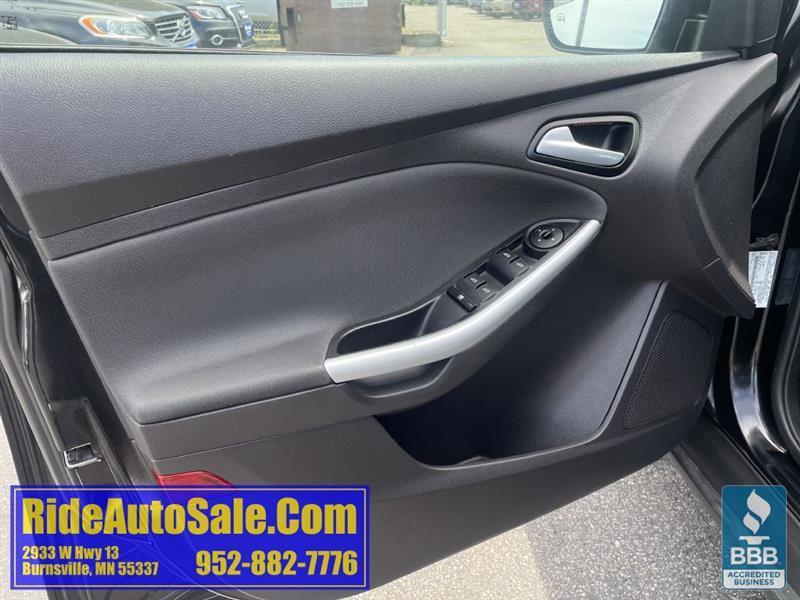 Ford Focus  2014