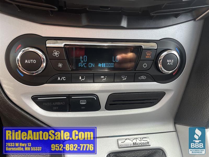 Ford Focus  2014