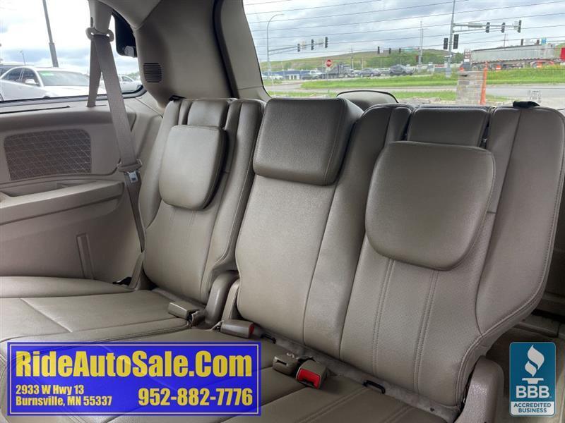 Chrysler Town & Country  2014