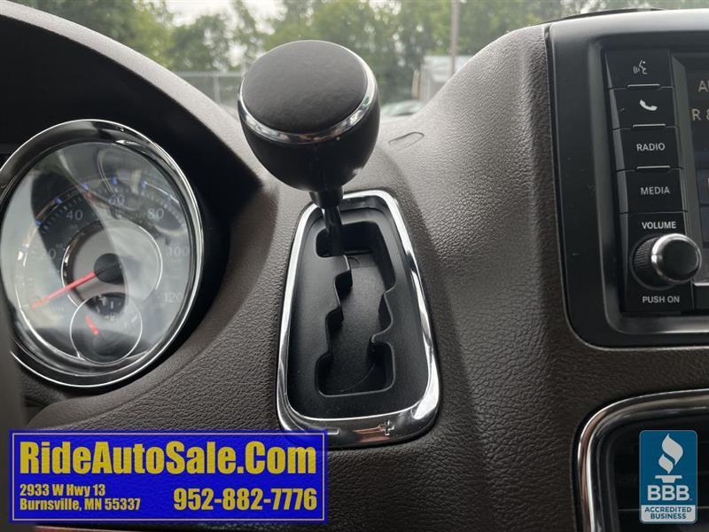 Chrysler Town & Country  2014