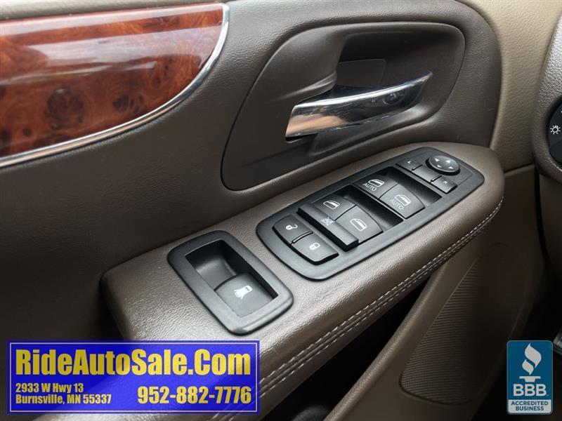 Chrysler Town & Country  2014