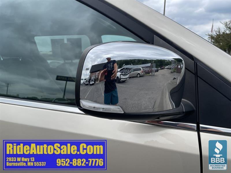Chrysler Town & Country  2014