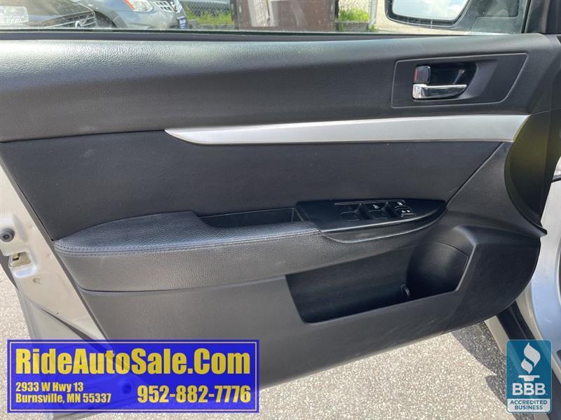 Subaru Outback  2012