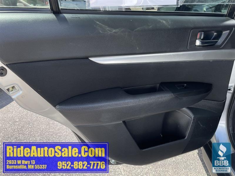 Subaru Outback  2012