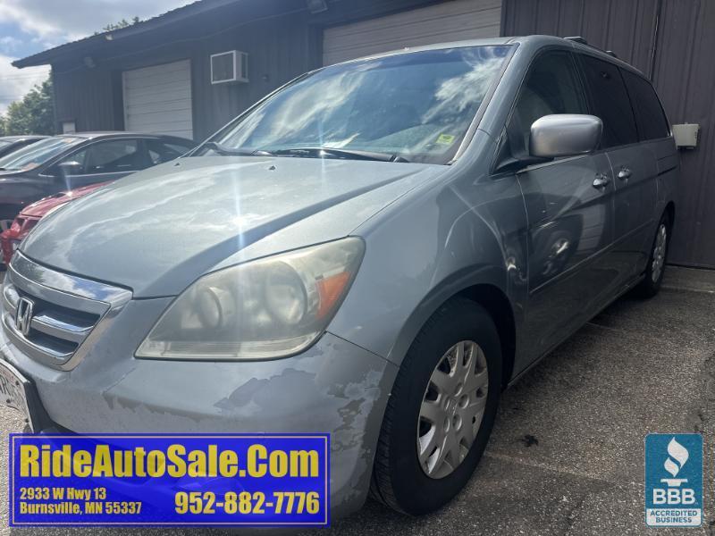 2005 Honda Odyssey Touring, 7 Pass. leather Quads, runs great !
