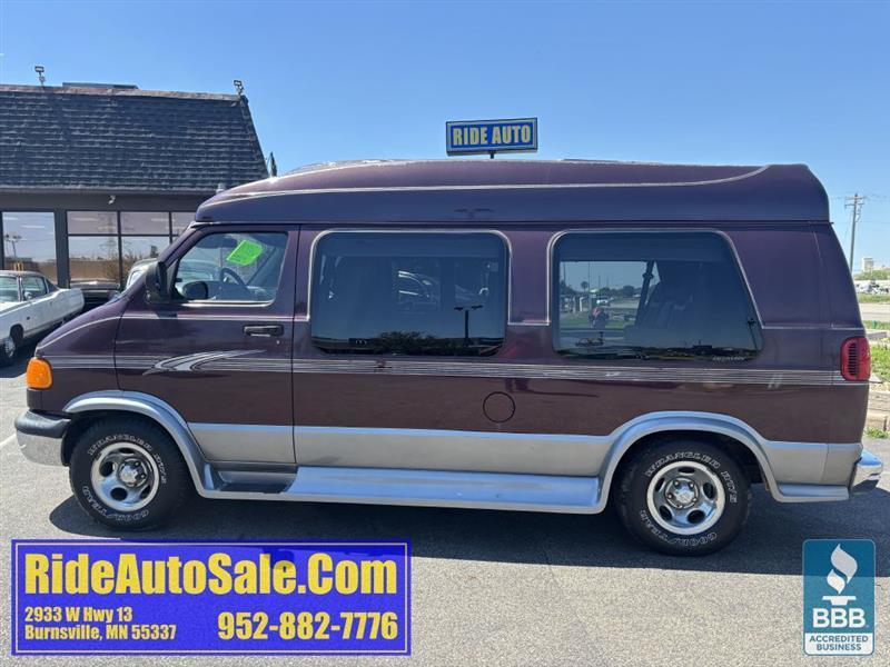 Dodge Ram Van  2000