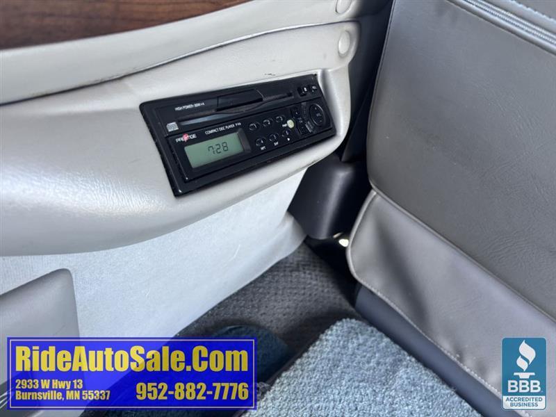 Dodge Ram Van  2000
