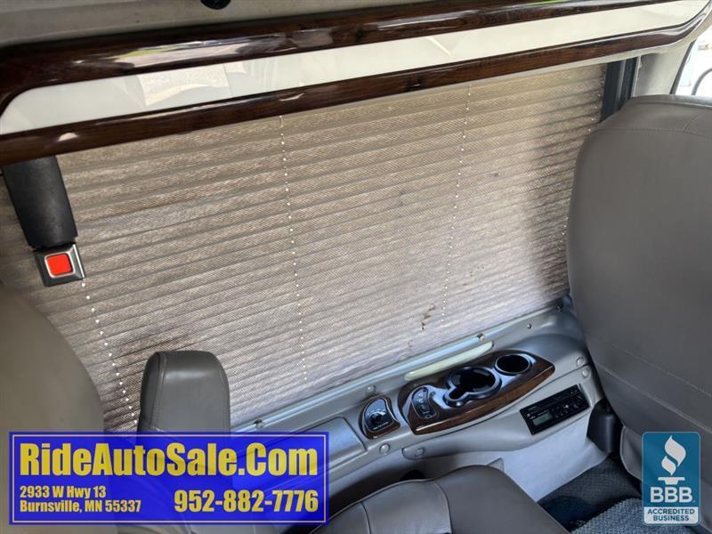 Dodge Ram Van  2000