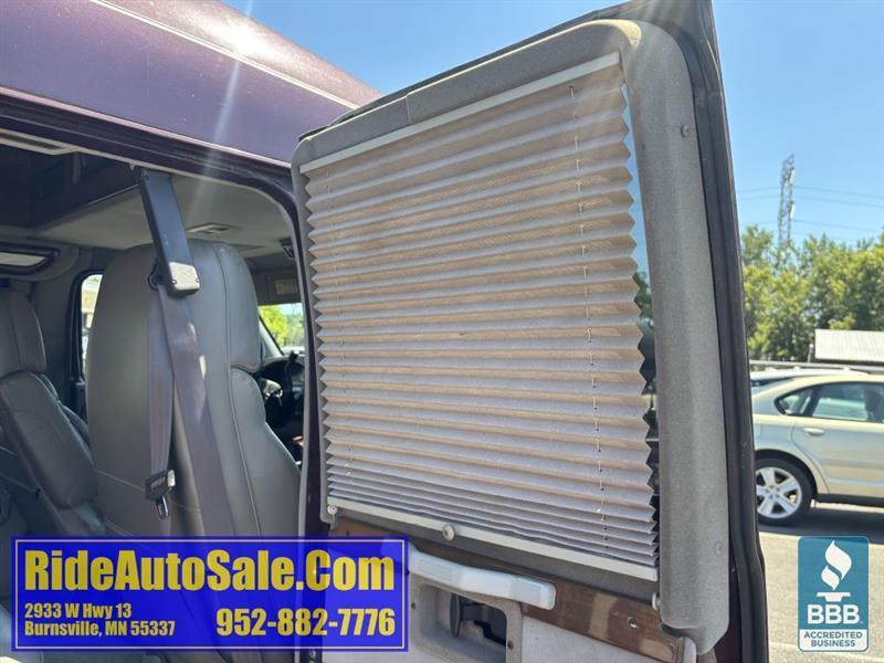Dodge Ram Van  2000