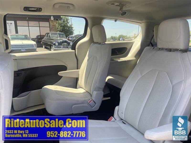 Chrysler Pacifica  2017