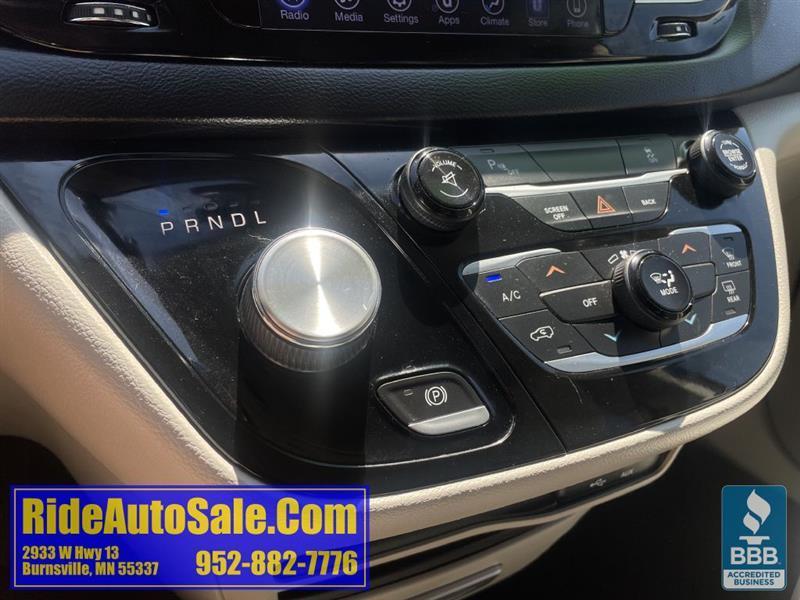Chrysler Pacifica  2017