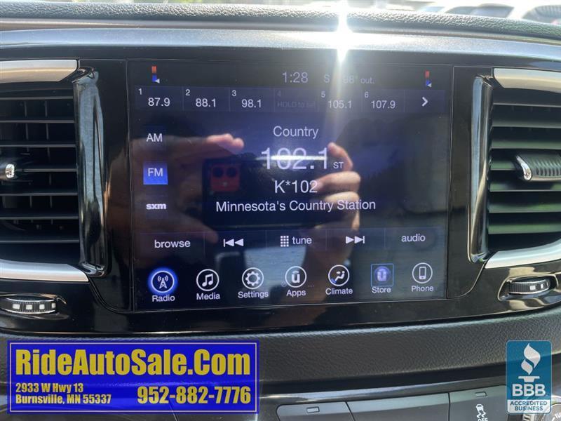 Chrysler Pacifica  2017