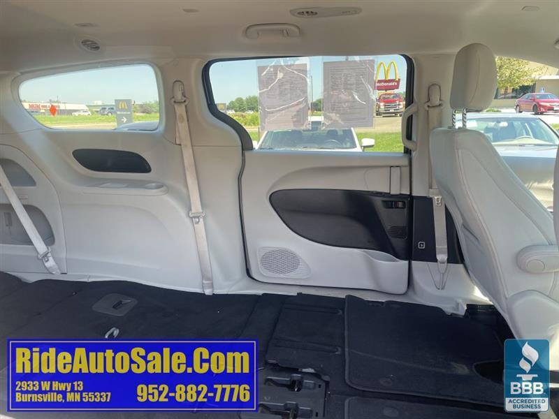 Chrysler Pacifica  2017
