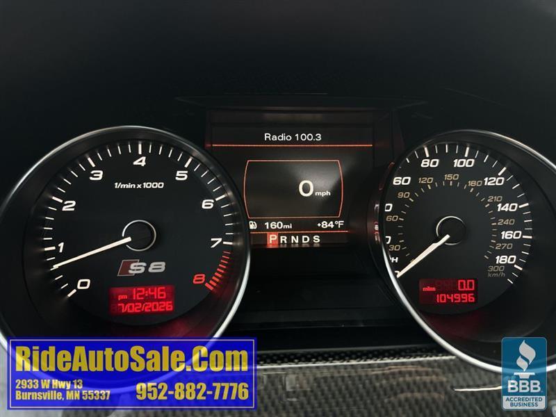 Audi S8  2008