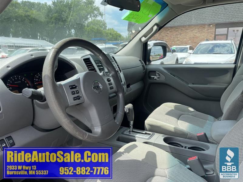 Nissan Frontier  2013