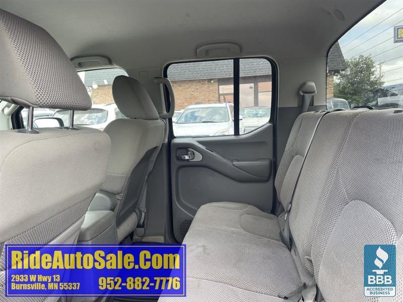 Nissan Frontier  2013