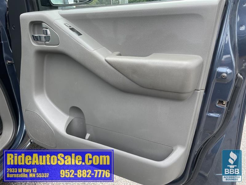 Nissan Frontier  2013